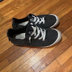 Roxy Black Canvas Sneakers